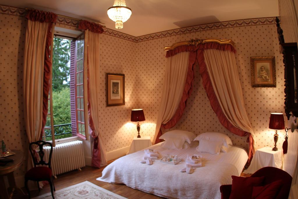Gevrolles Chateau Du Breuil Bed & Breakfast 部屋 写真